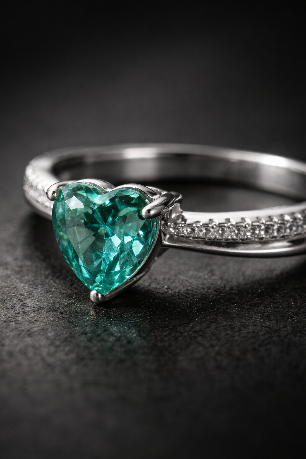 Emerald Heart Pavé Ring