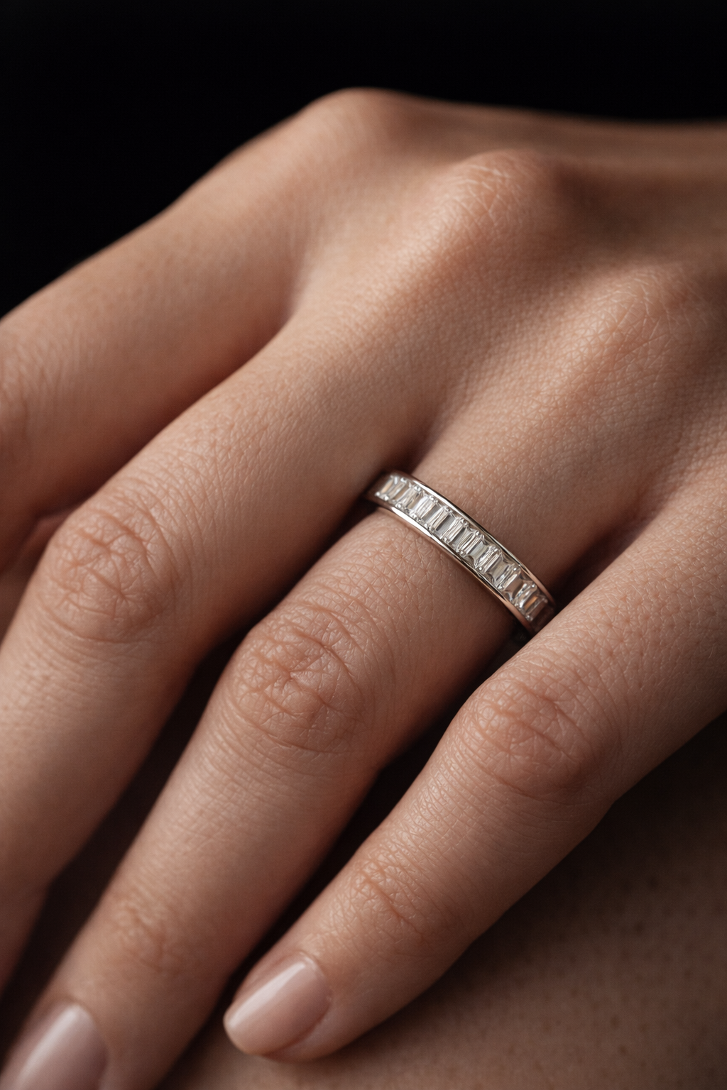 Pavé V Adjustable Ring