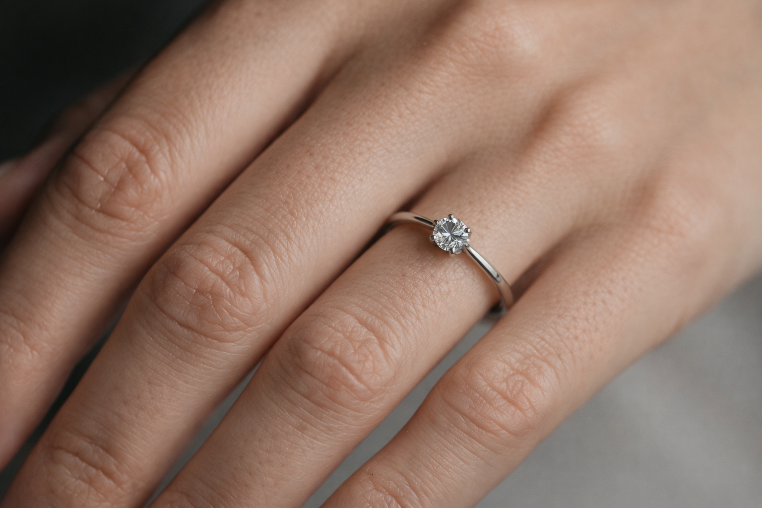 Classic Solitaire Adjustable Ring